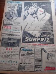 Cumhuriyet Gazetesi - 16 Aralık 1951 - Hükümetle CHP Arasında Temaslar - Celal Bayar Dün Parti Liderlerine Çay Verdi İsmet İnönü'de Hazır Bulundu - Ticanilerin Yaratmaya Çalıştıkları Peygamber - Kısıklı Tramvay Kazası - Kore'de Yeni Bir Başarı - Samed Ağaoğlu İzmir'de - Gazetelere Komplo - Denizyollarının İzmir'deki Tersanesi Yandı - Reşat Nuri Güntekin Tiyatro Hakkında Köşe Yazısı - Afrika'dan Geliyorum 26 Yazı Dizisi - Falih Rıfkı Atay Sohbetler - 2000 Yılın Sevgilisi Yazan Refik Halid Karay Yazı Dizisi - Stalin'in Tahtı Etrafında Mücadele Ediyor - Mehmetçik Kore'de Filmi - İstanbul Basketbol Maçlarına Başlandı - Hüseyin Bayraktar Kır Koşusu - Süleymaniye Klübü İdare Heyetine Talip Yok - Pa Ro Bisküvi - Servo Diesel Benzin Ve Mazot Pompası - İpekiş Battaniye - Koleston Saç Boyası