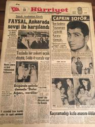 HÜRRİYET GAZETESİ  30 AĞUSTOS 1966 YIL :19 SAYI :6586---Suudi Arabistan Kralı  Faysal , Ankara da sevgi  ile  karşılandı ---Tuzla da bir askeri uçak düştü ,5 ölü  4 yaralı --Çapkın Şoför : Ben  kadınsız  yaşamam  çapkınlık kanıma işlemiştir ---İstanbul 'a Belediye de  çöp  dökmeye başladı --Fuar Çamlık Senar  : Türkiye de  2. defa  altın plak kazanan  Güzide Sanatkar , Yediden yetmişe  milyonların sevgilisi : Öztürk  Serengil , Türk  Folklorun  Büyük Önderi  Ahmet Sezgin ---Gümrükçülerde  mermi  bitince  kaçakçılar  firar ediyor ---Galatasaray  soyunma  odasında hatalı gol  için  dedikodu yapılınca  :Turgay : Üzgün değil  kızgınım ----Galatasaray  'ın  antrenörü  Gündüz Kılıç  'a  göre  Fenerbahçe  de geçen  yıla kıyasla az ilerleme var----Beşiktaş 'a Ali Sami Yen Stadı  verilmiyor ---Milli takım  Coşkun  Özarı  çalıştıracak ----