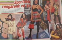 HÜRRİYET GAZETESİ-YENİ SÜPER SHOW DERGİSİ-11 NİSAN -1993-SAYI:4-SİBEL TAN-KAPAK-FOTOĞRAF-RÖPORTAJ-CİNLERLE SEVİŞEN KADINLAR ANLATIYOR-CİNLER, BİZE ZORLA SAHİP OLUYORLAR-BÜYÜK HİZMET-GÖĞÜS DOSYASI-SAĞLIK-SİGARAYI BIRAKTIKTAN SONRA KİLO ALMAK KOLAY-ÜNLÜ CİMRİLER-KORSAN YATAĞINDA TATİLKÖY-KIYIKÖY-SİBEL TAN'IN İLKBAHAR-YAZ GARDROBU-SPOR,RENGARENK VE ŞIK-İLKBAHAR-YAZ GARDROP-BEKİR ÇOŞKUN-CİNLER-SPOR-RENGARENK-ŞIK-TERÖR KURBANI ÇOCUKLAR-SHARON STONE-SYLVESTER STALLONE-CATHERİNE  DENEUVE-İLONA STALLER-BRUCE WİLLS-MAURO FLORİANİ-NAZAN ŞORAY-CLAUDİA SCHİFFER-DEFNE SAMYELİ-MEDYUM ESİN UZER-HOLLYWOOD-TATIK AKAN-AYŞEGÜL ALDİNÇ-ÇOŞKUN SABAH-AJDA PEKKANN-KEMAL SUNAL-MÜJDE AR-BERNA LAÇİN-PERİHAN SAVAŞ-YILMAZ ZAFER-EBRU GÜNDEŞ-MALCOLM X-SANATBANK-UĞUR YÜCEL-MANYAS-ÇAMALTI-SULTANSAZLİĞI-SEYFE-KUŞ CENNETİ-TÜRKİYE-GERAY BİLİMER-ZERRİN BİLİMER-NURATTİN HASMAN-GÜLİZ HASMAN-VİTALİ HAKKO-KATHY HAKKO-YILDIRIM MAYRUK-GÜLER SABANCI-KIYIKÖY-KORSAN YATAĞI-TRAKYA-DÜĞÜNÇİÇEĞİGÖĞÜS-DİK-