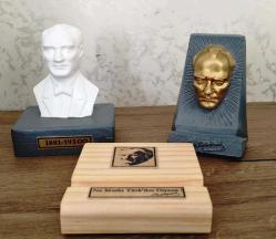 ATATÜRK Biblosu (2 Adet) ve Telefonluk (1 Adet) Resimdeki Ürün Gönderilecektir (Taş Tozundan İmal Edilmiştir)