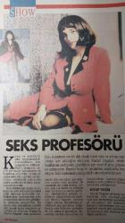 HÜRRİYET GAZETESİ-SHOW-PAZAR DERGİSİ-18 ARALIK 1994-SAYI:92-ÖZGE ÖZSAĞMAN-ADALET AĞAOĞLU-ZUHAL YORGANCIOĞLU-DEMET SAĞIROĞLU-MÜJDE AR-BÜLENT KARAMANOĞLU-NİLGÜN GÜZEL-NURÇİN CANKUR-CEHENNEME YOLCULUK-SÜNNET GÖLÜ-SAİT FAİK-HANİ MİCKEY ROURKE-MADONNA-MURİEL DAGMAR-MURAT BARDAKÇI-UĞUR YÜCEL-TUĞLUR ŞAVKAY-JAK DELEON