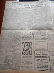 Cumhuriyet Gazetesi - 8 Ağustos 1956 - Cumhuriyetçi Millet Partisi'nin Dünkü Giresun Kongresi Hadiseli Oldu - Kıbrıs'ta Dün Radyoevinde Bomba Patladı - Periler Diyarında Bir Hafta Röportajı Yapan Yaşar Kemal - Kasım Gülek 90.  Defa Adalet Huzurunda - İsmet İnönü'nü Polisler Takip Etmiyormuş - Leyla Gencer San Francisco'da Temsiller Verecek -  Atatürk Mareşal Fevzi Çakmak Ve İsmet İnönünün Cumhur Reisliği - Hirfanlı Demirköprü Ve Kemer Barajları - Burhan Felek - Resimli Romanımız Kraliçe Gerdanlığı Resimli Romanımız - Karacaoğlan Yazan Yaşar Kemal Yazı Dizisi - Radyo Bugünkü Program - Remington Yazı Dizisi - Fenerbahçeliler Ahmed Ve Şirzad Bizimdir Diyorlar - Atatürk Kupası Maçları Bu Yıl Yapılacak - Cezmi Or Atletizm Yarışları - Gündüz Kılıç