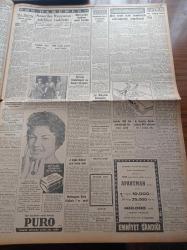 Cumhuriyet Gazetesi - 8 Ağustos 1956 - Cumhuriyetçi Millet Partisi'nin Dünkü Giresun Kongresi Hadiseli Oldu - Kıbrıs'ta Dün Radyoevinde Bomba Patladı - Periler Diyarında Bir Hafta Röportajı Yapan Yaşar Kemal - Kasım Gülek 90.  Defa Adalet Huzurunda - İsmet İnönü'nü Polisler Takip Etmiyormuş - Leyla Gencer San Francisco'da Temsiller Verecek -  Atatürk Mareşal Fevzi Çakmak Ve İsmet İnönünün Cumhur Reisliği - Hirfanlı Demirköprü Ve Kemer Barajları - Burhan Felek - Resimli Romanımız Kraliçe Gerdanlığı Resimli Romanımız - Karacaoğlan Yazan Yaşar Kemal Yazı Dizisi - Radyo Bugünkü Program - Remington Yazı Dizisi - Fenerbahçeliler Ahmed Ve Şirzad Bizimdir Diyorlar - Atatürk Kupası Maçları Bu Yıl Yapılacak - Cezmi Or Atletizm Yarışları - Gündüz Kılıç