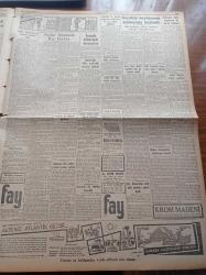 Cumhuriyet Gazetesi - 8 Ağustos 1956 - Cumhuriyetçi Millet Partisi'nin Dünkü Giresun Kongresi Hadiseli Oldu - Kıbrıs'ta Dün Radyoevinde Bomba Patladı - Periler Diyarında Bir Hafta Röportajı Yapan Yaşar Kemal - Kasım Gülek 90.  Defa Adalet Huzurunda - İsmet İnönü'nü Polisler Takip Etmiyormuş - Leyla Gencer San Francisco'da Temsiller Verecek -  Atatürk Mareşal Fevzi Çakmak Ve İsmet İnönünün Cumhur Reisliği - Hirfanlı Demirköprü Ve Kemer Barajları - Burhan Felek - Resimli Romanımız Kraliçe Gerdanlığı Resimli Romanımız - Karacaoğlan Yazan Yaşar Kemal Yazı Dizisi - Radyo Bugünkü Program - Remington Yazı Dizisi - Fenerbahçeliler Ahmed Ve Şirzad Bizimdir Diyorlar - Atatürk Kupası Maçları Bu Yıl Yapılacak - Cezmi Or Atletizm Yarışları - Gündüz Kılıç