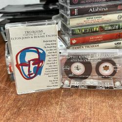 ELTON JOHN / BERNIE TAUPIN - TWO ROOMS