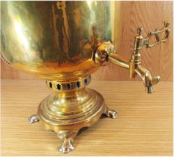 AnTiKa PİRİNÇ KöMüRLü RUS SEMAVERİ.........Büyük Boy-DAMGALI