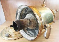 AnTiKa PİRİNÇ KöMüRLü RUS SEMAVERİ.........Büyük Boy-DAMGALI