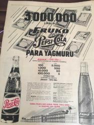 HÜRRİYET GAZETESİ 19 EYLÜL  1965 YIL :18 SAYI 6246---Petrol konusunda  Gürsel  ,M  Turgut 'un  tutumunu beğendi ----9 Ekime kadar devam edecek  partilerin  seçim  faaliyeti  bugün  başlıyor ---Ürgüplü  'ye  göre , tek  partinin  iktidarı  alması  bir sürprizle  sayılacaktır ---Kennedy 'nin  çocukları bile  Hıfzı Baba 'nın  uçurtmasını uçuruyor ---Ihsan Gürsan : Enflasyon  tehlikesi yok ---Cemal Madanoğlu  seçilirse : askerlikte  bedel usulü  konulmasını  isteyecek ----Fenerbahçe  galibi  sarı -siyahlılar bozguna  uğradı : Beşiktaş :3 İstanbul spor : 0----Fenerbahçe  antrenörü  Hold  dün şöyle dedi  artık konuşmayacağım --Hacettepe :2 Ankaragücü:1----Galatasaray  -Beykoz  ,Fenerbahçe  -Vefa ---Göztepe Altay 'ı 3-2 mağlup etti -----TPAO  'nun İzmir de  kurmak istediği  yeni  rafineriye  mobil itiraz etti ---