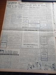 Cumhuriyet Gazetesi - 8 Ekim 1957 - Dün Partilerin Adayları İlan Edildi - Demokrat Parti Hangi Milletvekillerini Bu Sefer Aday Göstermedi - CHP İstanbul Adayları Dün Taahhüdname İmzaladılar - Cumhuriyetçi Millet Partisi Adayları - Kemal Aygün Tekrar Ankara Valisi Oldu - 20 Liraya Bir Yahudi - İblisin Kızı Yazan Guy Des Cars Yazı Dizisi - Ömer Sami Coşar - Gazi Fişek Fabrikası - Yeni Gün Gazetesi Dün Toplattırıldı - Amerika'dan Tito'ya Yollanan Mektup - Ruslar Suriye'de Deniz Üssü Mü Kuruluyor - Partilerin 1957 Seçimleri İçin Milletvekili Adayları - İngiltere'de Bomba Gibi Patlayan Rapor - Milli Takım Tek Seçicisi Eşref Aykaç - Galatasaray Tesadüfi Bir Golle Spartak'a 1 0 Mağlup Oldu - İstanbul Genç Karması Galatasaray Genç Karmasını 6 1 Yendi - Fay Temizleme Tozu