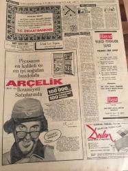 HÜRRİYET GAZETESİ  24 ARALIK 1968 YIL :21SAYI :7421---APOLLO 8 AY etrafında  dönüşe başlıyor ---Demirel , özel  bayram ziyaretini  aktör  Muammer  Karaca'ya  yaptı -----Bindallı Dünya da  Moda Oluyor   :Yakında Paris 'te Bindallı  elbiselerden  bir sergi açılacak ----Güzelyalı  Kadrinin  Yeri   Aile  Çay  Sarayında  :Dursun Salkım , Rüştü Demirci  , Nurinnisa  Toksöz , Nur Peri , Nihat Fırat ----İnce Memed   Anavarza  ovasında yaşadı  ---Fenerbahçe  bir adım daha ilerledi ---Fenerbahçe  ve Beşiktaş  2-0 Galatasaray  1-0 galip   ----Balkan  Basketbol  Şampiyonası  Yarın İzmir de Başlıyor---Kaloperoviç : Favori  olmak  bizi  korkutuyor  ----3 Amerikalı  astronot   tehlikeli  yolculuğun  ilk  kademesi  bitirdi  ---