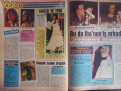 Ses Haftalık Aktüalite Sinema Tiyatro Müzik ve Gençlik Mecmuası Dergisi - 19 Mayıs 1986 - Sibel Turnagöl - Küçük Emrah - Çeçilya - Erol Büyükburç - Emel Büyükburç - Necla Nazır - Suna Yıldızoğlu - Türkan Şoray - Hülya Koçyiğit - Harika Avcı - İbrahim Tatlıses - Serpil Çakmaklı - Banu Alkan - Murteza Elgin - Şemsi İnkaya - Hülya Avşar - Kadir İnanır - Çetin Alp - Suna Yıldızoğlu - Nursel Budak - Ali Yatkın - Ferda Demir - George Scot - Stacy Keach - Gönül Yazar - John Wayne - Erol Büyükburç - Ferdi Tayfur - Necla Nazır - Unutulmayan Hatıralar - Ne Umduk, Ne Bulduk - Ülker Çağlar - Neslihan Acar - Gönül Yazar - Neslihan Acar - Pakize Abla - Kocası :Öğrenirse İkimizi de Öldürür - Federico Fellini - Jean Paul Belmondo - Kim Cattrall - Cemil İpekçi - Gökben - Prenses Stephanie - Duran Duran - Brooke Shields - Ersan Erdura - Fuat Güner fotoğraf ve haberi - Tam Takım Dergi