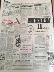 HÜRRİYET GAZETESİ  9 OCAK 1965 YIL :17 SAYI :5998 -----Köylü  ve fakir çocuklar  öğretmen  okullarına tercihan  alınacaklar --Bir Türk Almanya da ki işçilerimizi dolandırdı --Aktör  Yıldırım  Önal  karısını dövüp  mahkemelik oldu ---Tek dersten  borçlu sınıf  geçme davası  Danıştay da   Memur aç iken  rüşvet  önlenemez ---Fransa   ,doların değerini düşürmeye  çalışıyormuş ----Türkler Almanya nın  en  fazla  beğenilen  işçileri --Dağdan inen  kayalar  3 evle 94 hayvan ezdi ---Portekiz 'e  gidecek  olan  aday kadro  açıklandı   --Dünya  Kupasındaki netice  bizim için  sürpriz olacaktır ---Yaşar Doğu 'nun anma  töreninde bir güreşçi bile yoktu ---Fenerbahçe  PTT  ile  karşılaşıyor ----Tayyar  Yalaz  Kupası  Güreş Müsabakaları ---Türkiye   nüfusunun binde 16 sı  akıl hastası --1964  de en çok  iş yapan  filimler  :Turist Ömer ,Beş Şeker  Kız  ve Fıstık Gibi Maşallah ---Mobilyacılıktan  yıldızlığa yükseldi  :Önder Somer ---