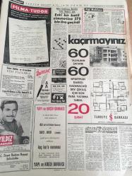 HÜRRİYET GAZETESİ 21 OCAK 1965 YIL  :17 SAYI :6010----Ahır kapı  -salacak  arasına su altı  tüneli yapılacak --80 kişilik  müzik  kervanını  üç özel uçak taşıyacak ---Durumu  ağırlaşan  Churcillin  cenaze  hazırlığı --AP liler  ,yeni seçim kanunun  müzakeresini  geciktiriyor ---Taksim Gezisinde  gazino  ve  mağazalar   yapılacak ---Asrımızda  adaletin  yüzkarası :Bir  mahkumun  kemikleri  2000  senedir  prangada ---Elazığlılar  iş sahası  bulamadıkları için  gurbete çıkıyor ---Sandro  Puppo   :Az  farklı  mağlubiyet  bizim  için başardılar ----  Gürsel  dört  siyasi  mahkumu  affetti ---1950 den  önce   emekli olanlara  her  üç ayda bir  zam yapılacak --