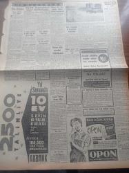 Cumhuriyet Gazetesi - 22 Kasım 1957 - Seçimler Hakkında Meclis Tahkikatı Açılması Katileşti - Başbakan Adnan Menderes Yeni Hükümeti Dün De Açıklayamadı - Eski Vali Fahrettin Kerim Gökay Vilayetten Taşındı - Yeni İstanbul Valisi Mümtaz Tarhan Parti Hayatından Çekiliyor - Sümerbank Maliyetleri Esas Tutuldu - Fezanın İlk Fatihleri Suni Peykler Yazı Dizisi - Seni Sevmek Kaderim Yazan Sinclair Levis - Fikret Saatçioğlu - Kıbrıslı Bir Türk Polisini Öldüren Katiller Bulunamadı - Asya Gribinin İkinci Turu - Kral Kupası Tenis Karşılamaları - Avrupalı Meşhur Terzi Carven Geldi - Asya Gribi Yüzünden Şehir Dram Tiyatrosunda Yeni Piyes Geri Kaldı - Pertevniyallilerin Aşure Günü - Dünyanın En Kuvvetli Adamı Jan Rayçeviç - General Electric Ampul - Sungurlar Çelik Kazanı - Fenerbahçeli Milli Oyuncu Seraceddin Kırklar Romaya Gidiyor - Atletizm Federasyonu Muvaffak Oldu Amerikalı Antrenör V.E. Francy Geliyor - Federasyon Kupasının Sekiz Takımı Maça Hazır - 100.000 Kişilik Stadın Temeli Mart'ta Atılacak