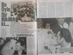 Ses Haftalık Aktüalite Sinema Tiyatro Müzik ve Gençlik Mecmuası Dergisi - 13 Temmuz 1968 - Hülya Koçyiğit - Selim Soydan - Jane Fonda'ya Ahret Soruları - Cüneyt Arkın - İki Film Çevirseydim Bu Kadar Yorulmazdım - Julie Andrews - Tony Curtis - Leslie Allen - Engin Çağlar - Fatma Girik - Gülşen Girginkoç - Mireille Arc - Salim Dündar - Nüvit Özdoğru - Gülriz Sururi - Jane Friers - Genco Erkal - Ava Gardner - Festival İçin Festival Oldu - Selda Alkor - Liz Taylor ve Mia Farrow Esrarengiz Bir Filmde Karşı Karşıya - Odorono Deodorant Reklamı - Boby Solo da Baba Oldu - Rance Gall'i İyi Tanıyor Musunuz? - Bir Kurşunun Hikayesi - Tanju Okan - Nur Okan - ORhan Günşiray - Önder Somer - John Wayne - Merak Ettikleriniz - Altan Erbulak - İstanbul Belediye Konservatuvarının Giriş Şartları - Persil Deterjan Reklamı fotoğraf ve haberi - Posteri Tam Takım Dergi