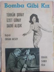 Ses Haftalık Aktüalite Sinema Tiyatro Müzik ve Gençlik Mecmuası Dergisi - 28 Mart 1964  - Claudia Cardinale - Beilgin Doruk - Docteur Renaud Krem Reklamı - Hollywood'un Yeni Kozlarından Biri: Jill St. John - Evrim Fer de Evliliğin Eşiğinde - Richard Boyner - George Stevens - Billur Köşk - Oktay Menteş - Giderayak Bir Askerlik Hatırası - Yıldızınız Diyor Ki - Sizin İçin - Doğan Sigorta Reklamı - Bomba Gibi Kız Filmi - Türkan Şoray - İzzet Günay - Sadri Alışık - Orhan Aksoy fotoğraf ve haberi - Dergi Tam Değildir Sadece 8 Sayfası Mevcuttur