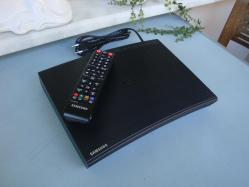 SAMSUNG BD-J5500  NETWORK 3D BLU-RAY / DVD PLAYER - 1080p FULL HD - XvidHD - DTS HD - Anynet - GÜMRÜK MALI SIFIR (KUTUSUZ) CİHAZ - Made in INDONESIA