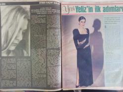 Ses Haftalık Aktüalite Sinema Tiyatro Müzik ve Gençlik Mecmuası Dergisi - 11 Ekim 1980 - Serpil Barlas - Nil Burak - Türel Cebeci - Evden Kaçan Kızlar - Yeliz'in İlk Adımları - Kötü Olmakda Hünerdir - Sue Ellen - Miss Ellie - Tomris Uyar - Nazan Şoray - Nükhet Duru - Zeki Müren - Meral Zeren - Deniz Uğur - Sadri Alışık - Müjde Ar - Ferdi Tayfur - Hollywood Efsanesi - Serpil Barlas - Hülya Koçyiğit - Yuing Ailesi Posteri - Alain Delon - Gökben - Cengiz Tekin - Sevtap Yüksel - Tunç Başaran - Füsun Önal - Roger Moore - Elvis Presley - İki Aşk Mektubu - Ali Nihat Mındıkoğlu - Özdemir Erdoğan - Bulmaca - Sana Margarin Reklamı fotoğraf ve haberi - Tam Takım Dergi