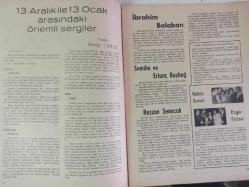 Sosyete 13 Aylık Tiyatro, Sanat ve Sosyete Mecmuası Dergisi - 13 Ocak 1970 - Özerdil ve Yardımcı'lar 1969'un En Güzel Düğününü Yaptılar - Suna Doğan - Münire Erkmen, Ruja Delçeva - Necdet Özerdil - Ayten Karaman - Necla Butik - 1970'e Tarabya'da Girenler - İnayet Gökben - Nursel Güllüoğlu - Melih Öke - Sevin Yener - İbrahim Balaban - Ertunç Başbuğ - Rezzan Şenocak - Gülriz Sururi - Engin Cezzar - Semra Asılyazıcı - Hayret Bakioğlu - Rubirosa Junior Hakenşimit - Muzaffer Yılmaz - Serab Güven - Melda Kaptana - Filiz Borak - Can Gülmeni - Vefa Poyraz - Gönül Ülkü - Gazanfer Özcan - Afif Erdemir - Saadet Karatay - Kemal Özdoyuran - Zeynep Erel - Kanat Gür - Clark İsmail - Beyrutlu Emil Şarmuta - Erol Simavi - Suzi Taylan - Vitali Hakko fotoğraf ve haberi - Tam Takım Dergi