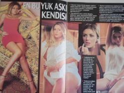 Star Life Haftalık Aktüalite Sinema Tiyatro Müzik ve Magazin Dergisi - 10 Ekim 1999 - Aysun Kayacı - İbrahim Erkal - Emine Ün - Gökhan Arsoy - Müge Ay - Akrep Nalan - Zafer Civelek - Didem Uzel - Uğur Işık - Müge Arnas - Selin Toktay - Demet Şener - Hayatla Eğleniyor - En Büyük Aşkı Kendisi - Engin Ardıç - Erhan Yazıcıoğlu - Tuba Ünsal - Ali Bars - Ajda Pekkan - Sinem Hüven - Metin Kap - Zeynep Tümerdem - Cem Yılmaz - Özlem Savaş - Gönül Gül - Yavuz Bingöl - Yıldırım Gürses - Şebnem Ferah - Mehmet Ali - Meltem Cumbu - Mustafa Alabora - Rutkay Aziz - Ömer Durak - Funda Gürdağ - Alinur Validedeoğlu - İlgi Gövsa - Funda Gürdağ - Mehmet Dereli - Şebnem Dinçgör - Funda Güngör - Ece Uslu - Ziya Kürküt - Ebru Ürün - Deniz Pulaş - Yasemin Koşal - Elif Dinçer - Sibel Baykam - Zeynep Özyılmazer - Esra Ceyhan - Aslı Kenan - Ayşe Beyazıt - Solmaz Sporel - Didem Taslan - Mahsun Kırmızıgül fotoğraf ve haberi - Tam Takım Dergi