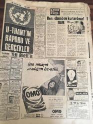 HÜRRİYET GAZETESİ  24 ARALIK  1966 YIL :19 SAYI :6702---Sele kapılan otobüs dereye uçtu  altı   yolcu  boğuldu --- Makarios : Yunan Hükümetini  Düşürdü --- CHP 'den   kovulan  Tahsin   Banguoğlu  :İnönü'cü   olmayı reddettim ----Araba  sahipleri  feryadı bastı  açlıktan  ölelim mi  ---Apak  istifa  denemesinde bulundu --- F. Gökay  : Madalyalar  manevi  değerle ölçülür --- İstanbul  Spor  -Feriköy  ---Gençlerbirliği -Göztepe ---Metin  ,İhtiyaç  hissedildiği an  takımda oynar --- Bulgaristan  'a karşı  kötü bir maç  çıkardık ---Bütün sporların esası  jimnastiktir ----İzzet Günay  ihtiyarlığı  benimsedim ---Avans  Kanun  Tasarısı Dün  Meclisten Çıktı --- Kıbrıs  işinde Türkiye 'yi  yine bazı  sürprizler  bekliyor ----