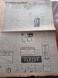Cumhuriyet Gazetesi - 27 Ocak 1953 - Demirperde Gerisinde Yapılan Büyük Temizlik - Nurcular Hakkında Takibat İcrasına Girişildi - Mercan Arsası Hadisesi Dün Mecliste Görüşüldü - NATO Akdeniz Kuvvetleri Komutanı Amiral Mountbatten Bugün Geliyor - Milliyetçiler Derneği ve Tevfik İleri - İstanbul'da Bir Yılda 3500 Kuduz Vakası - 3 Kadının Romanı Yazan Peride Celal Yazı Dizisi - Mustafa Namık Çankı - Orhan Remzi Yüreğir - Kazım Karabekir'in Hatırası Anıldı - Galatasaray Ve Milli Takımın Kaptanı Muzaffer Tokaç Dün Evlendi - Amerika'nın En Meşhur Savaş Pilotu Edwin Heller Kore'de Kayboldu - Üniversiteli Şairler Günü - Ömür Boyunca Yazan Ernest Hemingway Yazı Dizisi - Fenerbahçe Adaletle Bugün Karşılaşıyor - Kadınlar Celladı Landru Yazı Dizisi - Günün Resimleri - Puro Tuvalet Sabunları - Radyolin Diş Macunu - Türkiye İş Bankası - Çapamarka - Singer Gece Bekçisi Kontrol Saati