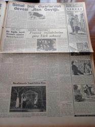 Cumhuriyet Gazetesi - 16 Şubat 1953 - Dini Tedrisata Dair Milli Eğitim Şurasında Tartışmalar - Bütçe Müzakereleri Bugün Mecliste Başlıyor - NATO Sulh Kervanı Sergisi Kuruluyor - Yeni Barem Kanunu Tasarısı - Fenerbahçe Vefa İle 1 1 Berabere Kaldı - İsrail Sovyet Gerginliği - Kore'de İlkbahar Taarruzu - Süveyş'in Tahliyesi İçin Görüşmeler- 3 Kadının Romanı Yazan Peride Celal Yazı Dizisi - Atlantikte Yelkenle 6000 Mil Yazan Sadun Boro Yazı Dizisi - Hüsnü Sadık Durukal - Eski Maliye Bakanı Halil Ayan Vefat Etti- Sabık Kral Faruğun Hayatı Filme Alınıyor - Doğubank - Cennet Yolu Yazan Steinbeck Yazı Dizisi - Şimal Buz Devri Diyarlarının Devesi Ren Geyiği - Kadınlar Celladı Landru Yazı Dizisi - Fransız Rejisörlerine Göre Türk Sahnesi - Vog Bali Çorapları - Nefis Arı Bisküvileri - Star Radyoları - Kuzuluk Maden Suyu Ve Sodaları