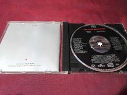 EURYTHMICS GREATEST HITS MUSIC CD
