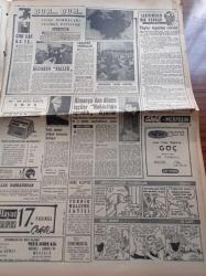 Milliyet Gazetesi - 27 Nisan 1962 - CHP Şartı Kabul Edilmezse Koalisyondan Çekilecek - Cumhuriyetçi Köylü Millet Partililer Af İçin Serbest - 147'ler Pazartesi Derse Başlayacak - Maliye Bakanı Şefik İnan Servet Beyanı Kalmalı Dedi - Elizabeth Taylor Dün Taburcu Oldu - Amerikan Roketi Ay Sathına Çarptı - Gümrük Ve Tekel Bakanı Şevket Bulatoğlu - Özel Teşebbüs Bira Fabrikası Kurulabilecek - Adalet Partisi - Çetin Altan Köşe Yazısı - Suadiye Oteli - Star Marka Masa Radyoları - Walt Disney'in Ayakları - Sami Kohen - Kızıl Kadırga Yazan Abdullah Ziya Kozanoğlu Yazı Dizisi - Docteur Renaud Paris Salatalık Güzellik Sütü - A Milli Takım Peşte'de - Turgay Şeren - Palermo Metin Oktay'a 9 Milyonu Ödeyecek - Brezilya'nın En Formda İki Elemanı Pele Ve Vava - Fiorentinalı Can Bartu Oya Sart İle Evlendi