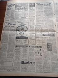 Milliyet Gazetesi - 26 Nisan 1962 - CHP'liler Ve Tabii Senatörler Meclisi Terk Ettiler - Müslim Koca 55 Günlük Oğlunu Allah'a Kurban Etti - Komisyon Askeri Affı Kabul Etti - Ahmet Tahtakılıç'ın Cumhuriyetçi Köylü Millet Partisi İle İlgisi Kesildi - Servet Beyannameleri Bir Defalık İade Ediliyor - Elizabeth Taylor Yine Hastalandı - İsmet İnönü Paşa Ve Eyüpsultan - Kula Mensucat Fabrikası - Çetin Altan Köşe Yazısı - Sami Kohen Köşe Yazısı - İran Şahı Ve İmparatoriçe Diba Hollywood'da - Bugünkü Falınız - Arçelik - Pe Re Ja Limon Kolonyası - Fenerbahçeli Basri Dirimlili Para Cezasına Çarptırıldı - Güreş Milli Takım Antrenörü Celal Atik Serbestte Beş Şampiyonluk Bekliyor - 59 Ecnebi Futbolcu Arasında Can Bartu 43  Metin Oktay 46. Oldu - A Milli Takım Macaristan İle Karşılaşacak - Spor Toto'ya Avrupa'daki Maçlar da Dahil Edilecek - Lefter Küçükandonyadis Ceza Heyetinde