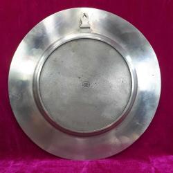 VINTAGE ROYAL SELANGOR PEWTER MALAYSIA 3 BOYUTLU KABARTMA DESENLİ METAL DUVAR TABAĞI