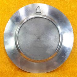 VINTAGE ROYAL SELANGOR PEWTER MALAYSIA 3 BOYUTLU KABARTMA DESENLİ METAL DUVAR TABAĞI