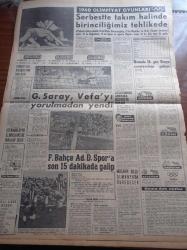 Milliyet Gazetesi - 4 Eylül 1960 - Kabineye Dün 6 Bakan Daha Tayin Edildi - Mehmet Baydur - Hayri Mumcuoğlu - Nasır Zeytinoğlu - Mehmet Raşit Beşerler - Tarık Zafer Tunaya Ve İsmet Giritli - Başkan Sıddık Sami Onar'ı İtham Etti - Trabzon Vapurunda 2 İtfaiye Eri Boğuldu - Şahap Kocatopçuoğlu - Atatürk Üniversitesi Rektörü Profesör Sabahattin Özbek İstifa Etti - Çetin Altan Köşe Yazısı - Yeni Trafik Kanunu 10 Günde Hazırlanacak - Abdülcanbaz'ın Maceraları Çizen Turhan Selçuk - Yarının Modern Mahallesi Merter Sitesi - Küba Kızıl Çin İle Münasebet Kuruyor - Roma Olimpiyatlarında Skandal Bisiklet Yarışçısı Knud Jensen Öldü - Halit Kıvanç Köşe Yazısı - Feriköy İlk Galibiyetini Dün Aldı - 1960 Roma Olimpiyat Oyunları - Galatasaray Vefa'yı Yorulmadan Yendi - Fenerbahçe Adana Demirspor'a Son 15 Dakikada Galip - Roma Olimpiyatlarında 10. Gün Rusya Şampiyonluğa Gidiyor