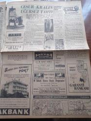 Milliyet Gazetesi - 31 Ağustos 1960 - 30 Ağustos Yurtta Törenle Kutlandı - Balıkesir'de İnkılap Mahkemesi İstendi - Kıbrıs'ta Da Türk Birliği Büyük Bir Geçit Resmi Yaptı - Halkevleri Türk Kültür Derneğine Devredilecek - Bakan Adayları Pazartesi Milli Birlik Komitesine Verilecek - Cesur Ürdün Kralı Hüseyin'in Uğursuz Tahtı - Bazı Yerlerde Yeraltı Yaya Geçidi Açılacak - Çetin Altan Köşe Yazısı - Kadın Yazar Vicki Baum Öldü - Akbank - Walt Disney - Pesen Film - Ayhan Işık - Neriman Köksal - Lale Oraloğlu - Göksel Arsoy - Muhterem Nur - 1960 Roma Olimpiyat Oyunları - 4 Güreşçimiz Finale Kaldı - Güreşçi Müzahir Sille - Mithat Bayrak - Kazım Ayvaz - Tevfik Kış - Safter Yılmaz Olimpiyatlardan Bildiriyor - Beşiktaş İstanbulspor'u Rahat Yendi