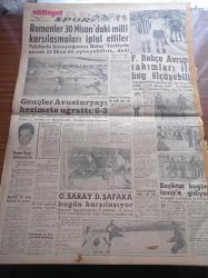 Milliyet Gazetesi - 31 Mart 1961 - 2. Cumhuriyetin Temel Taşı Anayasanın Müzakeresi Başladı - 147'ler Üyesi Heyeti Dün Milli Birlik Komitesi Üyeleri İle Görüştüler - CHP Genel Başkanı İsmet İnönü - Başkan Cemal Gürsel Milletimiz İçin Mutlu Olmasını Dilerim Dedi - CHP Meclisi İle Cumhuriyetçi Köylü Millet Partisi İdare Kurulu Toplanıyor - Güney Doğu Valileri Toplantısı Dün Bitti - 31 Mart Vakası - Refik Erduran Tiyatro Yazısı - Bulvar Tiyatrosu - Kızılay Mendil Kampanyasına Sinema Artistleri de Katılacak - Altan Erbulak - Metin Serezli - İzzet Günay - Haldun Dormen - Eşref Kolçak - Genco Erkal - Türkan Şoray - Öztürk Serengil - Abdülcanbaz'ın Maceraları Çizen Turhan Selçuk - Şarkın Büyük Ses Yıldızı Fatma Mahmud Fakih Maksim Salonlarında - Hayır Doktor Hayır Yazan Margueritte Lees Yazı Dizisi - Fenerbahçe Avrupa'nın Takımları İle Boy Ölçüşebilir - Samim Uygur Galatasaray'da
