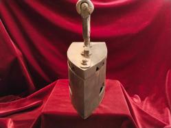 ÜTÜ ANTİKA KÖMÜRLÜ ÜTÜ (2) .OLDUKÇA YAŞLI BİR DÖNEM ÜTÜSÜDÜR.KOLEKSİYONLUK BİR PARÇADIR 95