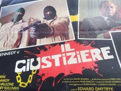 ORİJİNAL BEZ SİNEMA AFİŞİ - Acımasız, (IL GIUSTIZIERE - The 'Human' Factor) 1975, BEZ FİLM AFİŞİ / POSTERİ - BÜYÜK BOY - ORİJİNAL - 67 X 47 cm EBADINDA - Original Turkish Big Size Movie Poster - Edward Dmytryk, Peter Powell, Thomas Hunter, George Kennedy, John Mills, Raf Vallone, Barry Sullivan, Rita Tushingham, Shane Rimmer, Thomas Hunter, Frank Avianca, 	Haydée Politoff, Arthur Franz, Fiamma Verges, Danny Huston, Richard Harrison, Hillary Lief, Michael Mandeville, Mark Lowell, Jan Englund, 	Ann Ferguson, Lewis Charles, Corinne Dunne, Sharon Kellogg, Eugene Wade, West Buchanan, 	Conchita Airoldi, Jho Jhenkins, Vincenzo Crocitti