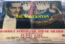 ORİJİNAL BEZ SİNEMA AFİŞİ - Komik Kız, (Funny Girl) 1968, BEZ FİLM AFİŞİ / POSTERİ - BÜYÜK BOY - ORİJİNAL - 66 X 46 cm EBADINDA - Original Turkish Big Size Movie Poster - William Wyler, Isobel Lennart, Barbra Streisand, Omar Sharif, Kay Medford, Anne Francis, Walter Pidgeon, Lee Allen, Mae Questel, Gerald Mohr, Frank Faylen, Mittie Lawrence, Gertrude Flynn, Penny Santon, John Harmon, Thordis Brandt, Bettina Brenna, Virginia Ann Ford, Alena Johnston, Karen Stride, Mary Jane Mangler, Inga Neilsen, Sharon Vaughn