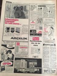 HÜRRİYET GAZETESİ  5 KASIM 1968  YIL :21 SAYI :7374----Yeni bir başkan  seçiliyor  :Amerika  da karar günü --Demirel :Türk siyasi  hayatını  çıkmaza sokmak  istiyorlar --Ürdün de sokak  savaşı  başladı --100 sabıkalı  insan  azmanı  , iki kilo rakıyı  içtikten sonra  polisi vurdu --- Refi  Cevat  Ulunay  vefat Etti ---Ilgaz : Moral  çöküntüsü içindeyiz  , futbolculara ceza yok --Ajax - Fenerbahçe  maçını   20 bin Türk  İşçisi izleyecek -----Ring de 3 başkan adayı : Humphrey , Nixon , Wallece ---Mevsimin  ilk  defilesi  bir  revü  havası  içinde yapıldı ---İzmir  bir  üniversite daha kazandı-----