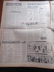 Ulus Gazetesi - 23 Mart 1957 - CHP Meclisi Dün Toplandı - Adalet Bakanı Hüseyin Avni Göktürk 4 Hakimi Daha Emekliye Ayırdı - Ortadoğu'ya Yapılacak Yardım Mali Olmaktan Ziyade Siyasi Garantidir -  Amerika Bağdat Paktının Askerî Komitesine Girecek - Kasım Gülek'in Trafik Kazası Duruşması - Batı Almanya Savunma Bakanı Josef Straüss Bugün Geliyor - Hüseyin Cahit Yalçın - Osman K. Akol - Devlet Kuşu Yazan Orhan Kemal Yazı Dizisi - Sümerbank İşçilerinin Kongresi Geri Bırakıldı - Cinsel Ruhsal Sosyal Hayatımız - Suriye'de Dün De Kanlı Olaylar Oldu - Yakup Kadri Karaosmanoğlu - İstanbul'dan Ramazan Hazırlığı - Bir Gerçek Sanatçı Şarlo Charlie Chaplin - Ankara Makarnası - Türkiye Voleybol Şampiyonasında Hilalspor Mağlup Kale Karardı Galip - Yolspor - Türkiye Kros Şampiyonası