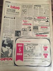 HÜRRİYET GAZETESİ  31 EKİM 1968 YIL :21 SAYI :7369--Dursun Salkım fotoğraflı sevilen plak reklamı-Seçim Kanunu Partiler Arası  Bir Toplantıda Görüşülecek -- De Gaulle Çok Memnun  Ayrıldı ----Avusturalya 'da ki Türk  işçilerinden  Demirel 'e şikayet  mektubu  geldi ----100 yeni gelin  düğünlerinin  yapıldığı   salonda bir araya geldi ---AP 'li kadınlar  Demirel 'i  marş  söyleyip  karşıladı ---Tunceli 'ye  kar  yağıyor ---Ev Doktoru :Bu kitap  ,evinizin  doktoru , sağlığınızın  kılavuzu olacaktır ----Albay Beregovoy  Ferzadan  döndü ----TİP 'te ki  sol ve daha sol savaşını AYBAR kazandı ---Galatasaray   Kütahya 'da şaşkına döndü :4-3---  Ceza Varsa Biz Yokuz ---UEFA  'nın  İstanbul 'da  toplanması  futbolumuz  için  büyük  başarıdır ---Altay  Samsun 'a  fark  yaptı :3-0----Sabri  Kiraz  Galatasaray  'yı  yenmek   için oynayacağız  dedi ----Rumenlerin  ümidi  Alsancak ta  söndü  :3-0----Kavga  ettiği  arkadaşını  bir yumrukla öldürdü ---- Lidya devrine ait  eserler bulundu ---