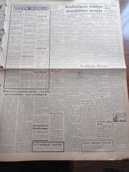 Ulus Gazetesi - 27 Nisan 1957 - Muğla Ve Fethiye'de Deprem Devam Ediyor - Kıbrısla İlgili Toplantılar - Ürdün'de Sokağa Çıkma Yasağı Devam Ediyor - Süveyş Meselesi Güvenlik Konseyinde - Büyük  Millet Meclisi Bayram Tatiline Girdi - İran Şahı Ve Kraliçe Süreyya Muayene Edilecek - David Oystrah Konserini Verdi - Devlet Kuşu Yazan Orhan Kemal Yazı Dizisi - Suphi Uzunca - Yalçın Tuna - Kahveciler Yalnız Ihlamur Pişirecek - Cinsel Ruhsal Sosyal Hayatımız - Frederik Yazan Walter Von Mold Nakleden Leyla Çambel - Yasak Aşk Türkçesiyle Mehmet Eser -  Vita Yağ - Federasyon Kupası Maçları Dün Başladı - Boks Seçmeleri Nasıl Yapıldı - Beşiktaşlı Meşhur Refik Osman Top Öldü - Kıymetli Hoca İlhami Bayrı - Marilyn Monroe Yaz Bekarı