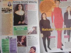 Mega Pasha Haftalık Aktüalite Sinema Tiyatro Müzik ve Magazin Dergisi - 2 Mayıs 1999-Hande Ataizi’ni evire çevire döveceiğim karikatürlü haberi - Sibel Turnagöl - Özlem Savaş - Reyhan Karaçam - Ufuk Yıldırım - Tolga Rengaviz - Sevda Demirel - Yıldız Tilbe - Ebru Gündeş - Başak Boztepe - Hilal Özdemir - Cenk Tangil - Fedon - Sedat Yüce - Ajlan Büyükburç - Suat Suna - Melike Öcalan - Asuman Zaim - Nilgün Dumanlı - Ece Erken - Ayfer Toprak - Sibel Can - Müslüm Gürses - Aşkın Nur Yengi - Sevgi Gönül - Monik Benardete - İzzet Habib - Cemil İpekçi - Nükhet Duru - Tarık Akan - Acun Güney - Yavuz Yılmaz - Tuğba Özay - Alp Ergün fotoğraf ve haberi - Tam Takım Dergi