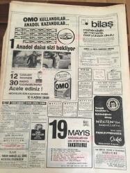 HÜRRİYET GAZETESİ 29 EKİM 1968 YIL :21 SAYI :7367---29 Ekim 1923 Meclisten Bir Seda  Yükseliyordu  :Yaşasın Cumhuriyet ---- Cumhuriyeti  Nasıl Kurduk ? Yazan :Kemal Atatürk  ---De Gaulle Ankara 'ya gitti  : Başkan , Sultanahmet   Camii  ve Topkapı  'ya  Hayran Kaldı -- Fransa 'yı  ilk  defa ziyaret  eden  Türk  devlet  başkanı  Sultan  Abdülaziz  oldu ---Fenerbahçe  fena tokat  yedi : 3-0---İzmir  Spor  :1  Eskişehir :0----Alman  generalleri  , NATO  'da ki  Türk  casus Nahit İmre  'nin  yüzünden  intihar ettiler ---Büyük  casusluk  şebekesinin  başında  Rusya 'ya  kaçmış  olan  İngiliz  ajan  Kim  Philby  var ---Otobüsle  kamyon çarpıştı  21 ölü  var -- Resmi  görüşmede  ikili  ilişkiler  ele alındı ---