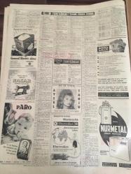 HÜRRİYET GAZETESİ 16 EKİM  YIL :18 SAYI :6 P273----Bölükbaşı  Millete  Küstü ---Demirel  Neyin intikamı  kimden alınacak --Petrol  davasında  CHP  samimi  değil ----Rumlar , Kıbrıs 'ta  hücuma başladı --İntiharla  önleme  merkezi  kurulacak ---Fransız  kadınları  gönüllü  casus  oldu --Beykoz  -Feriköy  İst .Spor  -Vefa ---Polonya İskoçya  'yı  2-1  yendi ---Göztepe maçı  için  , eksik  kadrolu   Fenerbahçe  bugün  İzmir  'e  gidiyor --Atletizm  milli  takım  tesbit  edildi --Almanya  , Hindistan  , Amerika  Filmi  satın  almak  istediler ---Hanife Gümüşpala  Demirel 'i   tebrik etti --- Rumlar  , Kıbrıs ta  hücuma   başladı  -- Barajlar kralı  iktidarda---