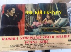 İngilizce,Amerikan ORİJİNAL BEZ SİNEMA AFİŞİ - Komik Kız, (Funny Girl) 1968, BEZ FİLM AFİŞİ / POSTERİ - BÜYÜK BOY - ORİJİNAL - 66 X 46 cm EBADINDA - Original Turkish Big Size Movie Poster - William Wyler, Isobel Lennart, Barbra Streisand, Omar Sharif, Kay Medford, Anne Francis, Walter Pidgeon, Lee Allen, Mae Questel, Gerald Mohr, Frank Faylen, Mittie Lawrence, Gertrude Flynn, Penny Santon, John Harmon, Thordis Brandt, Bettina Brenna, Virginia Ann Ford, Alena Johnston, Karen Stride, Mary Jane Mangler, Inga Neilsen, Sharon Vaughn - ULUS FİLM