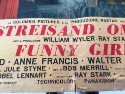 İngilizce,Amerikan ORİJİNAL BEZ SİNEMA AFİŞİ - Komik Kız, (Funny Girl) 1968, BEZ FİLM AFİŞİ / POSTERİ - BÜYÜK BOY - ORİJİNAL - 66 X 46 cm EBADINDA - Original Turkish Big Size Movie Poster - William Wyler, Isobel Lennart, Barbra Streisand, Omar Sharif, Kay Medford, Anne Francis, Walter Pidgeon, Lee Allen, Mae Questel, Gerald Mohr, Frank Faylen, Mittie Lawrence, Gertrude Flynn, Penny Santon, John Harmon, Thordis Brandt, Bettina Brenna, Virginia Ann Ford, Alena Johnston, Karen Stride, Mary Jane Mangler, Inga Neilsen, Sharon Vaughn - ULUS FİLM