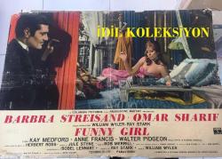 İngilizce Amerikan ORİJİNAL BEZ SİNEMA AFİŞİ - Komik Kız, (Funny Girl) 1968, BEZ FİLM AFİŞİ / POSTERİ - BÜYÜK BOY - ORİJİNAL - 66 X 46 cm EBADINDA - Original Turkish Big Size Movie Poster - William Wyler, Isobel Lennart, Barbra Streisand, Omar Sharif, Kay Medford, Anne Francis, Walter Pidgeon, Lee Allen, Mae Questel, Gerald Mohr, Frank Faylen, Mittie Lawrence, Gertrude Flynn, Penny Santon, John Harmon, Thordis Brandt, Bettina Brenna, Virginia Ann Ford, Alena Johnston, Karen Stride, Mary Jane Mangler, Inga Neilsen, Sharon Vaughn