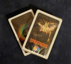 CNBC-e TV ve SPARTACUS Dizisine Özel İskambil Desteleri, Koleksiyonluk ve Ambalajında Sıfır Durumdadır. 2 Adet