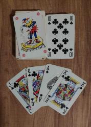 Carta Mundi - Belçika Üretimi İskambil Kağıdı, Peter Stuyvesant Sigarası İçin Üretilen Çok Özel Sınırlı-İskambil Oyun Destesi. Orijinal Kutusunda 2 Adet Destedir. Koleksiyonluk. Kartlar hiç kullanılmamıştır.